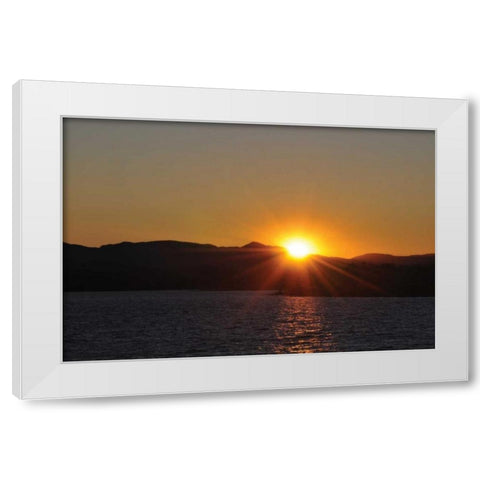 Water Sundown I White Modern Wood Framed Art Print by Thomas, Logan