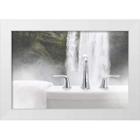 Enjoy the Bath White Modern Wood Framed Art Print by Villa, Mlli