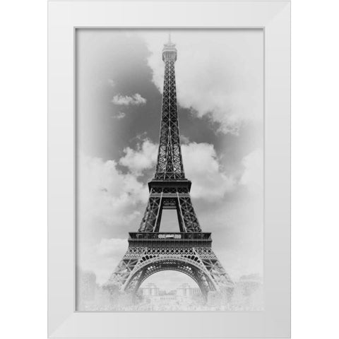 Eiffel 1 White Modern Wood Framed Art Print by De Carvalho, Sandro