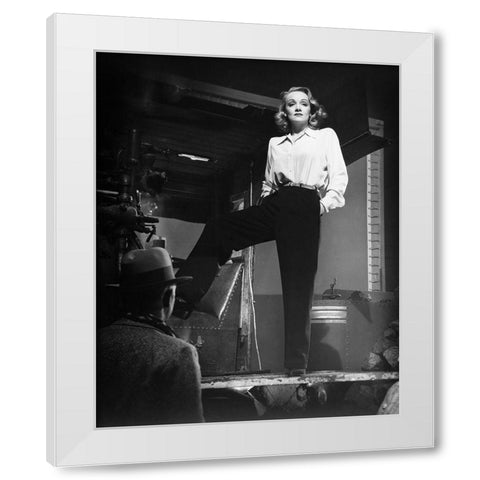 Marlene Dietrich 1940 White Modern Wood Framed Art Print by Unknown