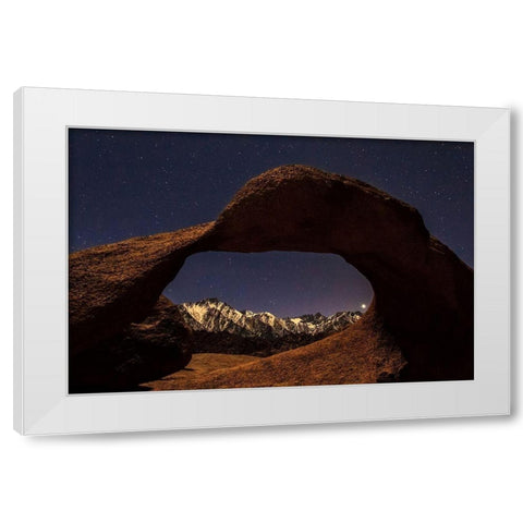 Venus Through Mobius Arch White Modern Wood Framed Art Print by Severn, Shawn/Corinne
