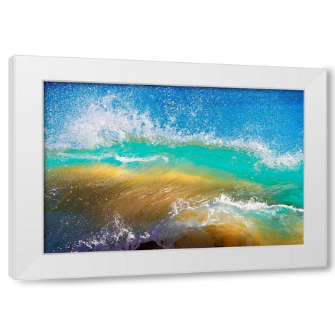 Shorebreak White Modern Wood Framed Art Print by Dürmer, Florian