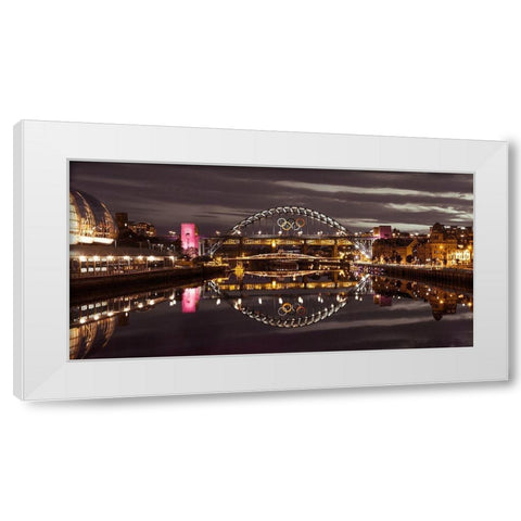 The Tyne bridge, Newcastle Upon Tyne, FTBR-1880 White Modern Wood Framed Art Print by Frank, Assaf