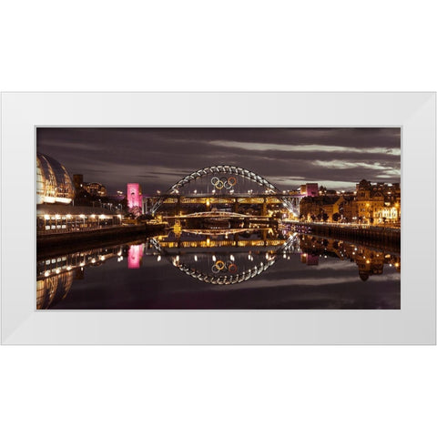 The Tyne bridge, Newcastle Upon Tyne, FTBR-1880 White Modern Wood Framed Art Print by Frank, Assaf