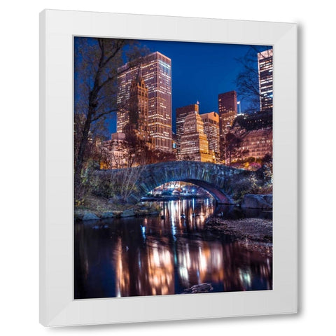 AF20131119 New York 1725C05 White Modern Wood Framed Art Print by Frank, Assaf