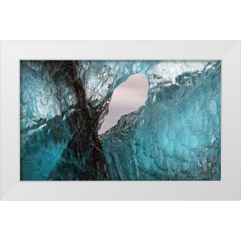Icebergs from the Jokulsarlon glacier adrift in Jokulsarlon lagoon in Iceland White Modern Wood Framed Art Print by Steve Mohlenkamp