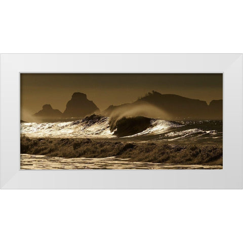 Crashing waves in the Pacific Ocean off northern California White Modern Wood Framed Art Print by SMO