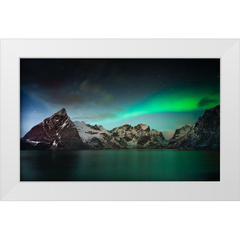 Lille Toppacya White Modern Wood Framed Art Print by Ghesquiere, Hilde