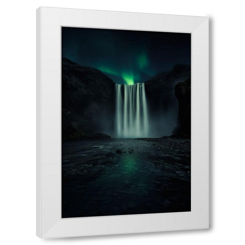 Green Night White Modern Wood Framed Art Print by Ruiz Dueso, Jorge