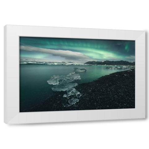 Japkulsairlaandsup3;N White Modern Wood Framed Art Print by Carrillo Lopez, Antonio
