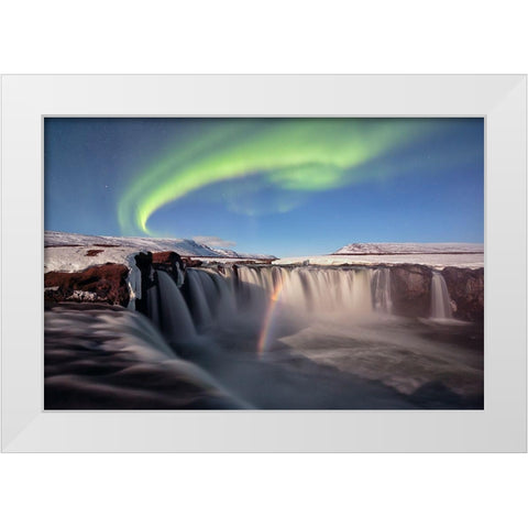 The Astonishing White Modern Wood Framed Art Print by Tronto, Mauro