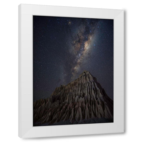 Pyramid In Mungo White Modern Wood Framed Art Print by Zhu, Jingshu