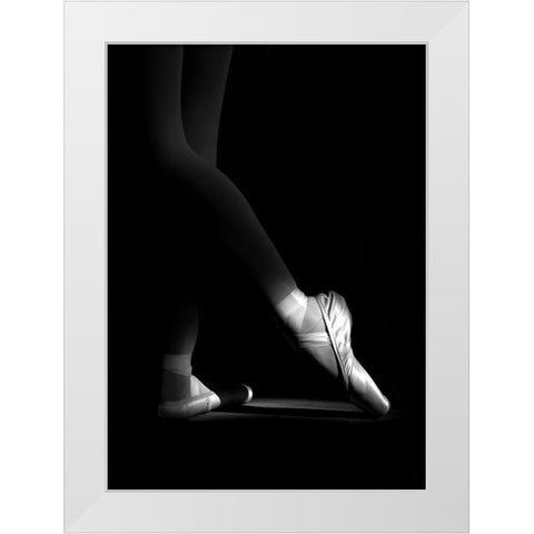 N/T White Modern Wood Framed Art Print by Medeiros, Paulo