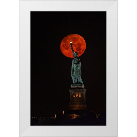 2022 july buck moon White Modern Wood Framed Art Print by J Rao, Jenny