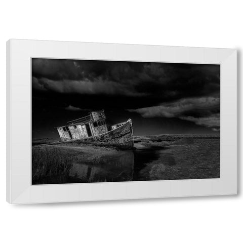 Shipwreck White Modern Wood Framed Art Print by Zeng, Jiahong
