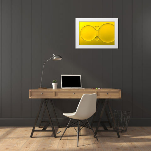 Parejas White Modern Wood Framed Art Print by Luis Martinez, Antonio