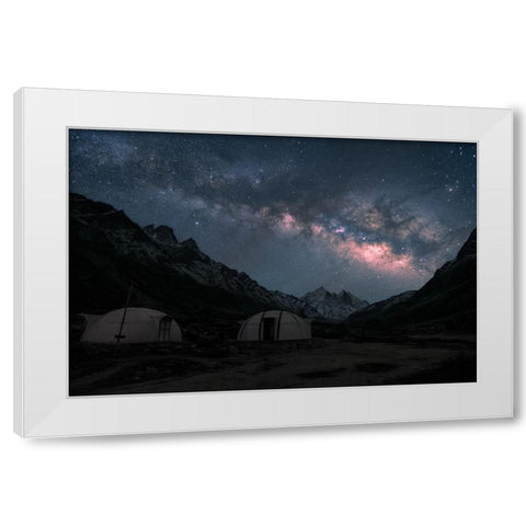 Vista Dome White Modern Wood Framed Art Print by Patra, Suvankar