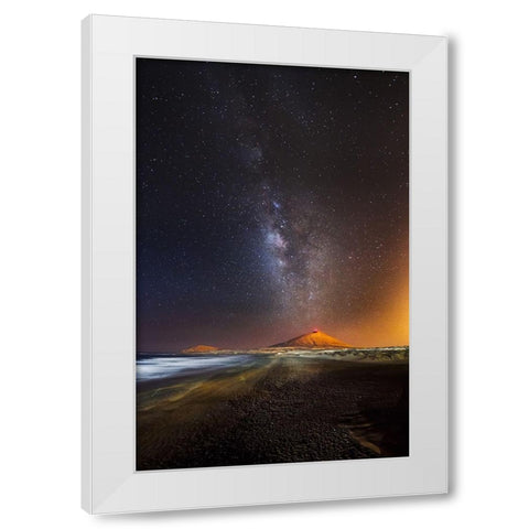 Star Eruption White Modern Wood Framed Art Print by Macia, Ivan