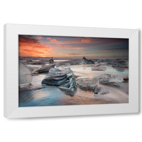 Glacial Lagoon Beach White Modern Wood Framed Art Print by Baroni, Massimo