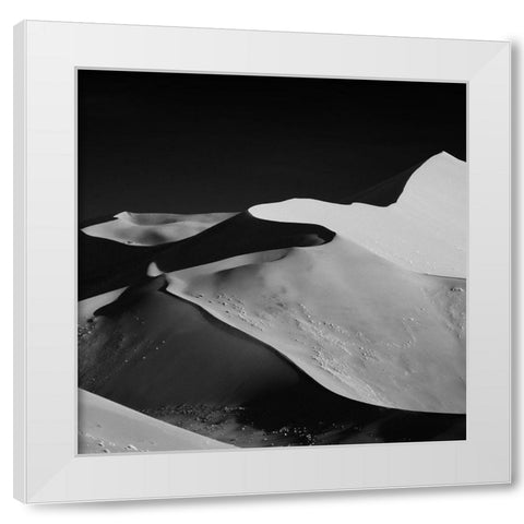 Abstract Dunes White Modern Wood Framed Art Print by Guillemot, Mathilde
