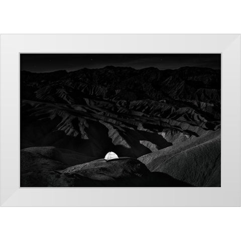 On The Rock White Modern Wood Framed Art Print by Chenglu, Simon