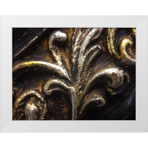 Frame Pic XII White Modern Wood Framed Art Print by Grayscale
