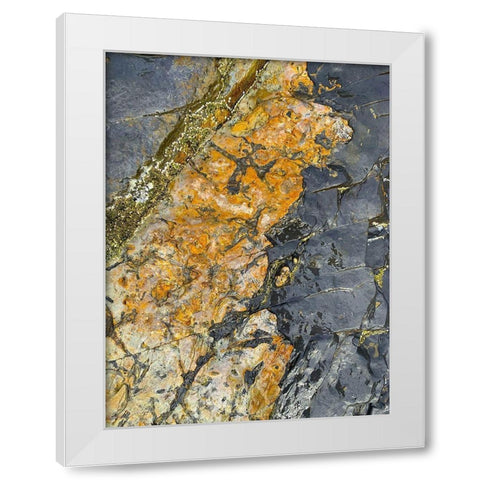 Rock Stripe V White Modern Wood Framed Art Print by Grayscale