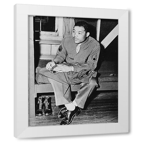 WWII World Heavyweight champ Joe Louis White Modern Wood Framed Art Print by U.S. Archives