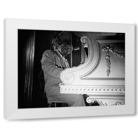 Erroll Garner-New York 1947 White Modern Wood Framed Art Print by Gottlieb, William