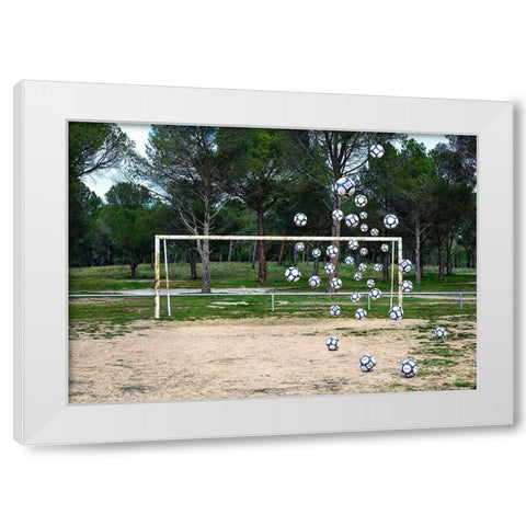 Pause Número IV White Modern Wood Framed Art Print by Vallinas Prieto, Miguel