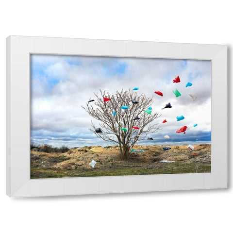 Pause Número V White Modern Wood Framed Art Print by Vallinas Prieto, Miguel