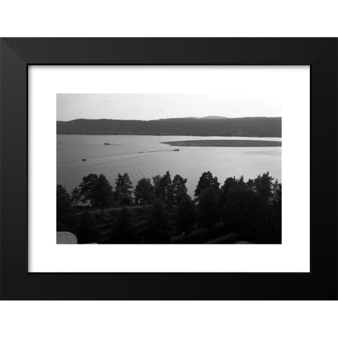 1960's Image Collection by United Archives GmbH - Black Modern Wood Framed Art Print Titled: Foto des Blicks auf den FluÃŸ Ã¼ber die BÃ¤ume hinweg, DalÃ¤lven Schweden 1969. Picture of the view on the river above the trees, DalÃ¤lven Sweden