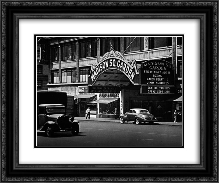 Madison Square Garden 24x20 Black Ornate Wood Framed Art Print Poster with Double Matting