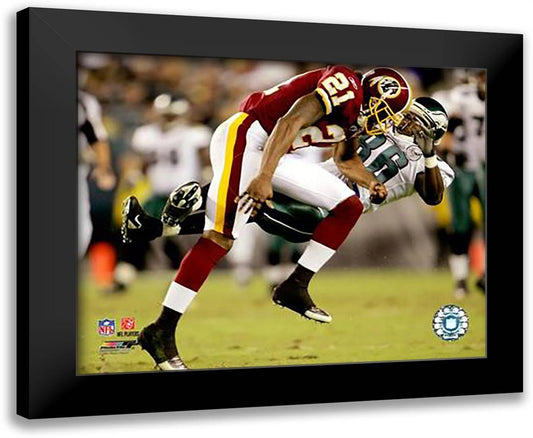 Sean Taylor - 2007 Action 24x20 Black Modern Wood Framed Art Print Poster