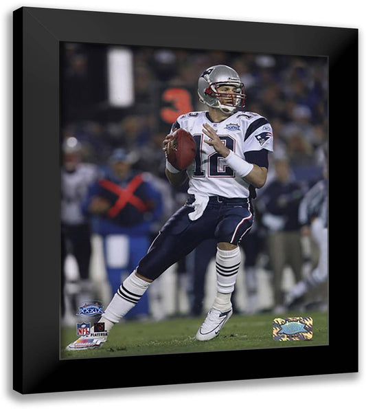 Tom Brady - Super Bowl XXXIX - passing in first quarter 12x14 Black Modern Wood Framed Art Print Poster