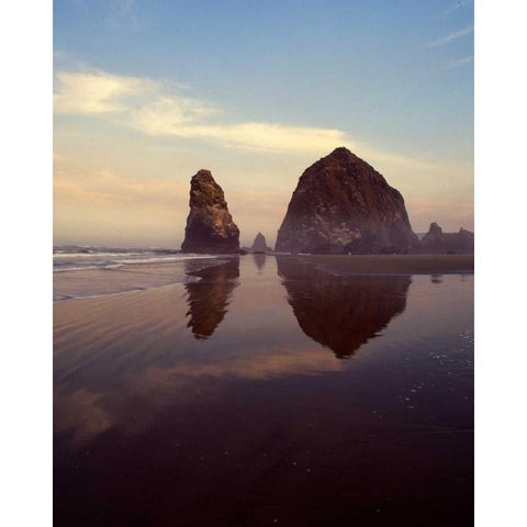 Cannon Beach X White Modern Wood Framed Art Print by Leahy, Ike