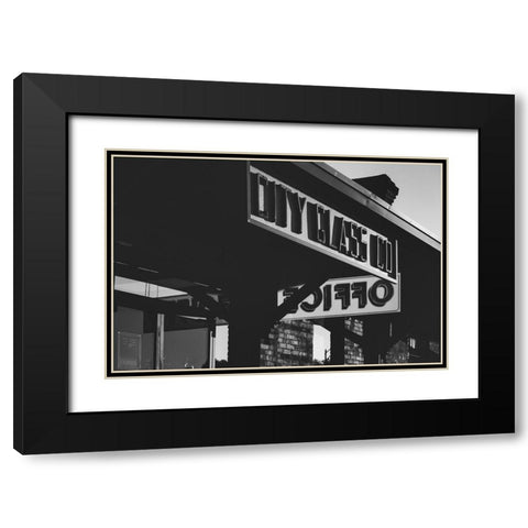 City Glass Co Black Modern Wood Framed Art Print with Double Matting by Malone, Will