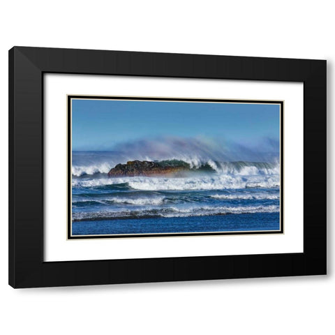 Cayucos Waves I Black Modern Wood Framed Art Print with Double Matting by Peterson, Lee