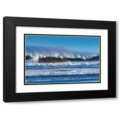 Waves in Cayucos I Black Modern Wood Framed Art Print with Double Matting by Peterson, Lee