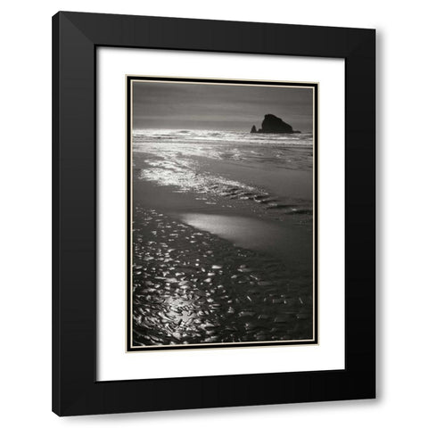 Seashore Serenity I BW Black Modern Wood Framed Art Print with Double Matting by Geyman, Vitaly