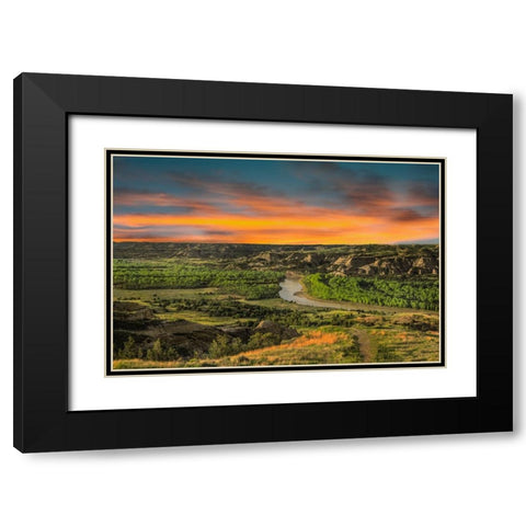 Sunrise At River Bend Overlook Black Modern Wood Framed Art Print with Double Matting by Galloimages Online