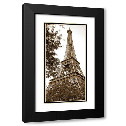 La Tour Eiffel I - Eiffel Tower I Black Modern Wood Framed Art Print with Double Matting by Maihara/Watt, Jeff/Boyce