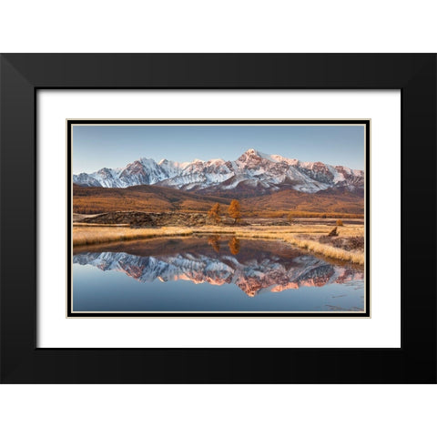 Taranin - Autumn Kurkurek Black Modern Wood Framed Art Print with Double Matting by 1x