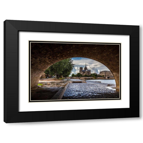 Chien et Notre Dame Black Modern Wood Framed Art Print with Double Matting by Herrera, H.J.