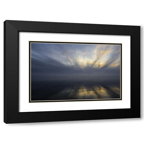 Horizont und Licht V Black Modern Wood Framed Art Print with Double Matting by Rossmeissl, Gerhard