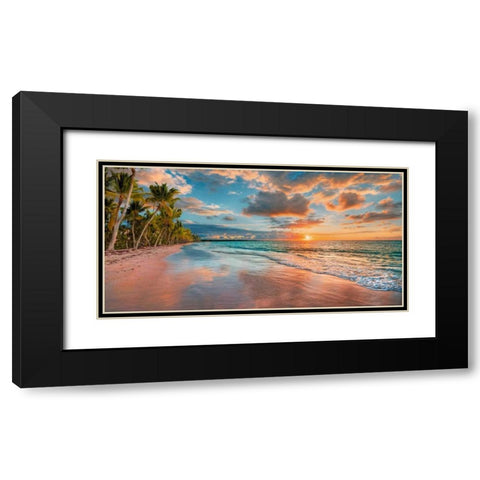 Beach in Maui, Hawaii, at sunset Black Modern Wood Framed Art Print with Double Matting by Pangea Images