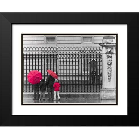 London, Family standing by fence outside Burmingham Palace Black Modern Wood Framed Art Print with Double Matting by Frank, Assaf