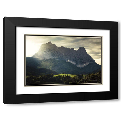 In the Spotlight II Black Modern Wood Framed Art Print with Double Matting by Podt, Martin