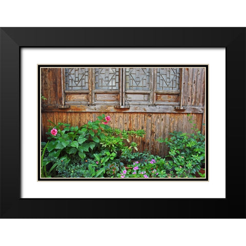 Latticed windows of an old house on Ziyang street in the old town-Linhai-Zhejiang Province-China Black Modern Wood Framed Art Print with Double Matting by Su, Keren