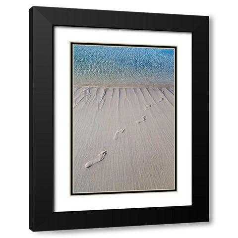 Bahamas, Exuma Island Sand footprints Black Modern Wood Framed Art Print with Double Matting by Paulson, Don